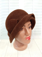 Шляпа женская велюровая, цвет коричневый