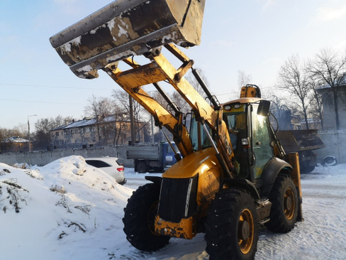 Услуги экскаватора-погрузчика JCB 4CX