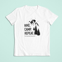 Футболка унисекс 'Hike Camp' с вашей надписью (разные цвета) / Белый; (разные размеры) / XL