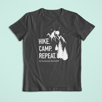 Футболка унисекс 'Hike Camp' с вашей надписью (разные цвета) / Чёрный; (разные размеры) / XL